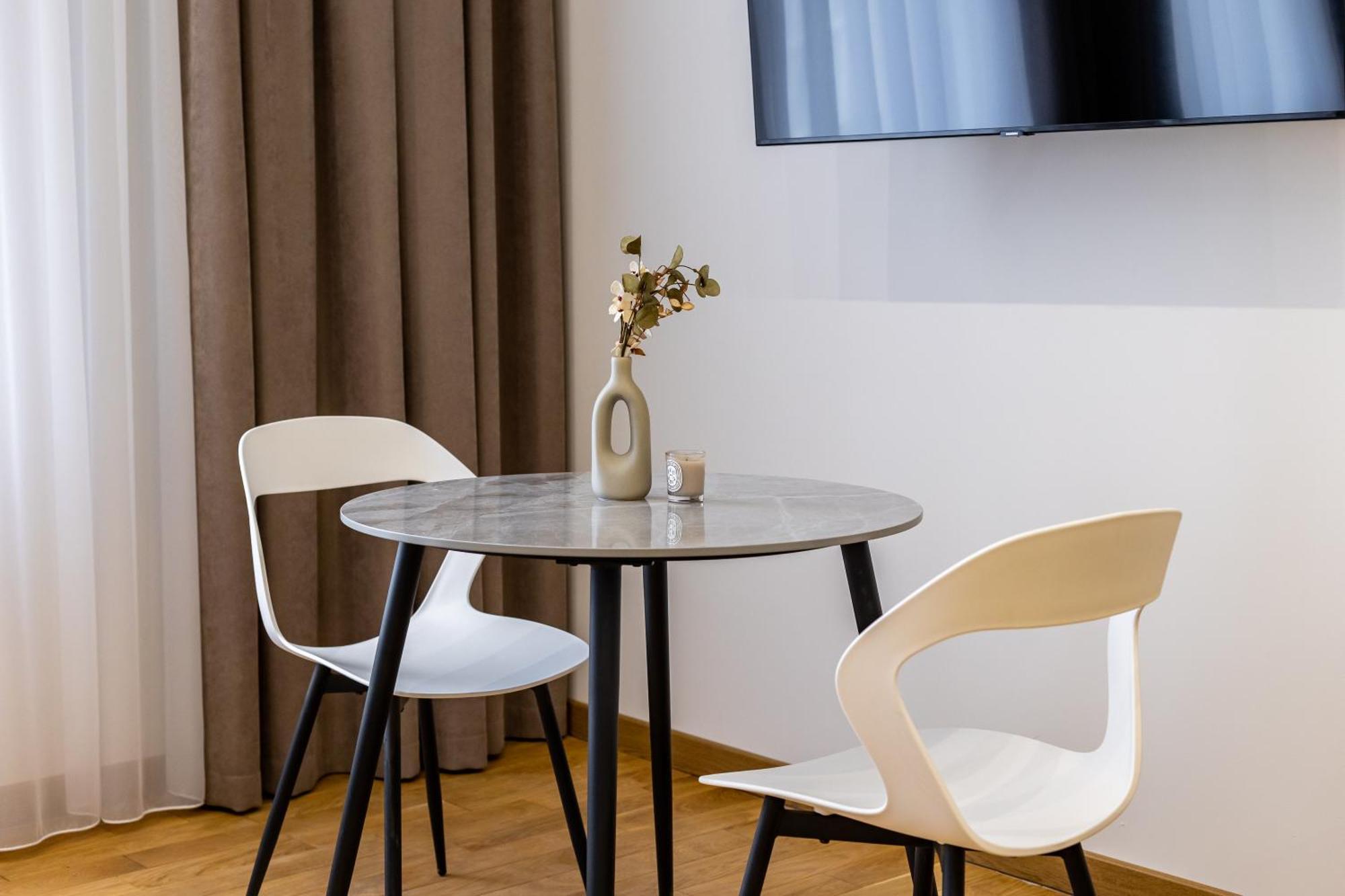 Doroshenka Premium Apartments Львов Экстерьер фото